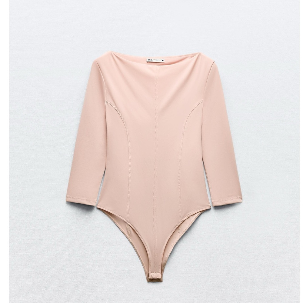 NWT ZARA DELICATE PALE BLUSH LONG SLEEVE BODYSUIT. SIZE MEDIUM.